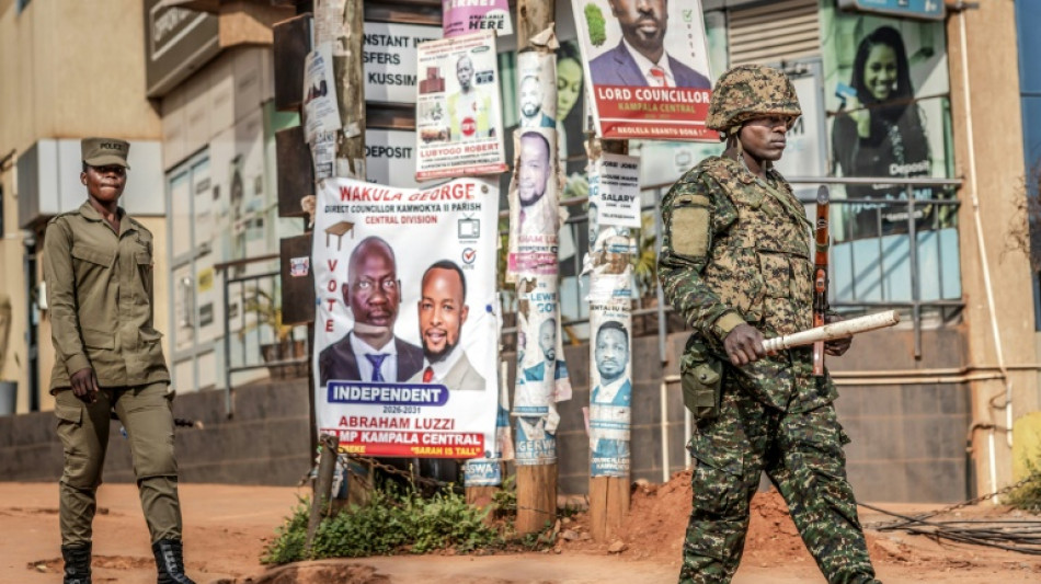Ouganda: le principal opposant &eacute;chappe &agrave; un raid des autorit&eacute;s avant le r&eacute;sultat de la pr&eacute;sidentielle