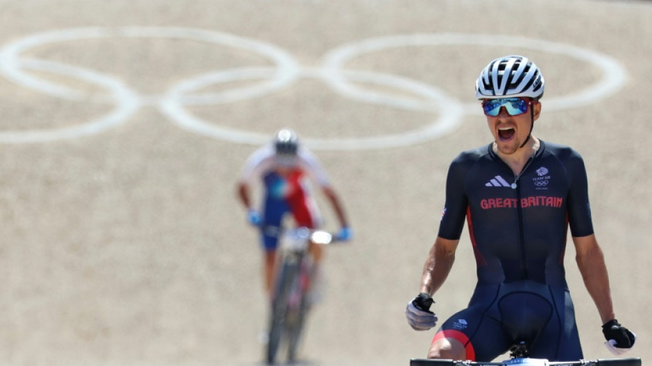 VTT: la fantastique remont&eacute;e de Pidcock prive Koretzky de l'or