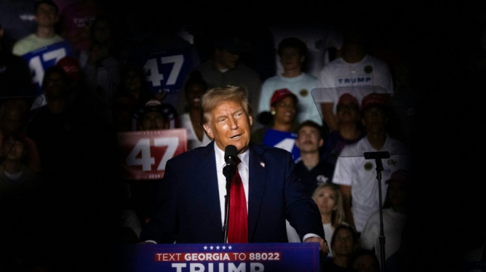 "No soy un nazi", se defiende Trump d&iacute;as antes de elecciones