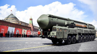Rusia ordena ejercicios nucleares y amenaza con atacar equipos militares brit&aacute;nicos en Ucrania