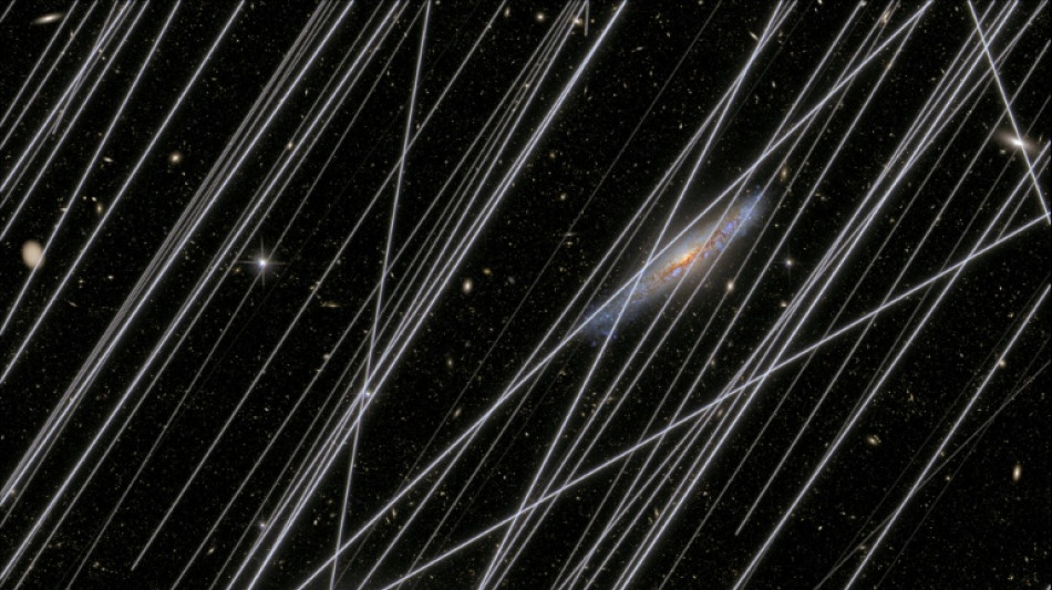 Prolifera&ccedil;&atilde;o de sat&eacute;lites amea&ccedil;a observa&ccedil;&atilde;o do c&eacute;u com telesc&oacute;pios