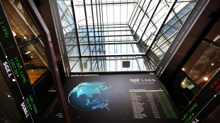 Borsa: l'Europa cauta attende Wall Street, Milano +0,1%