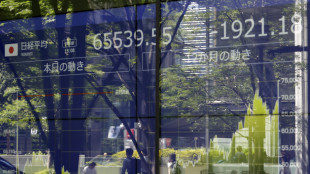 Borsa: Tokyo, apertura in calo (-0,52%)