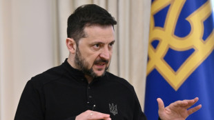 "Administration transitoire" en Ukraine: Zelensky accuse Poutine de faire traîner la guerre
