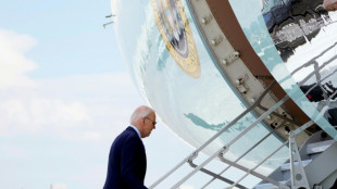 Biden da positivo al covid-19 en medio de la lucha pol&iacute;tica por su candidatura