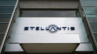 Stellantis se retire des utilitaires à hydrogène, mettant une usine française en danger