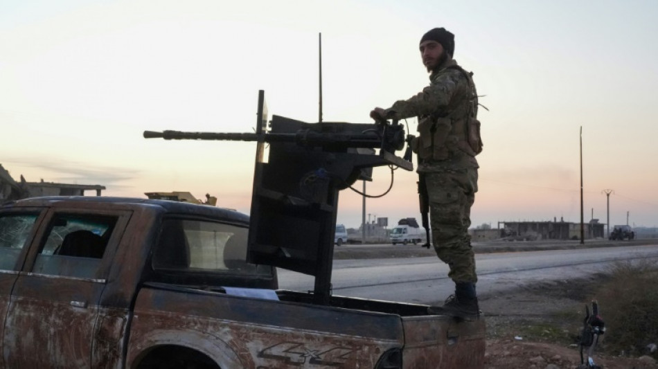 Les rebelles avancent vers une ville-cl&eacute; du centre de la Syrie