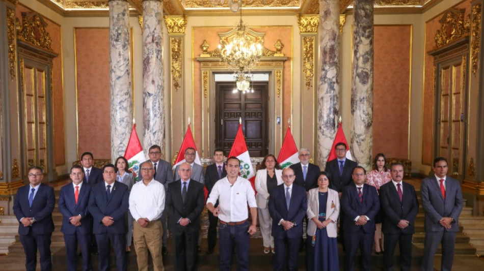 Presidente do Peru declara estado de emergência em Lima por onda de violência