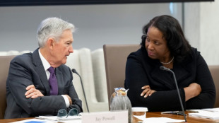 Audiência sobre demissão de diretora do Fed termina sem decisão