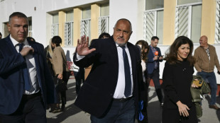 En Bulgarie, les conservateurs en t&ecirc;te mais en qu&ecirc;te d'alli&eacute;s pour gouverner