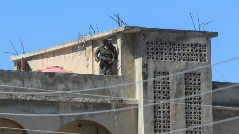 Syrie: Chareh retire ses troupes de Soueida pour éviter l'affrontement avec Israël