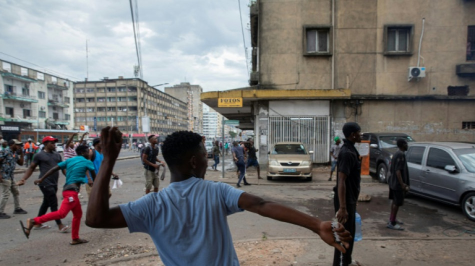 Mozambique contiene la respiraci&oacute;n antes de decisi&oacute;n sobre pol&eacute;micas elecciones