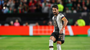 G&uuml;ndogan bleibt DFB-Kapit&auml;n
