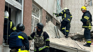 Al menos 13 muertos en un bombardeo ruso en la ciudad ucraniana de Chern&iacute;gov