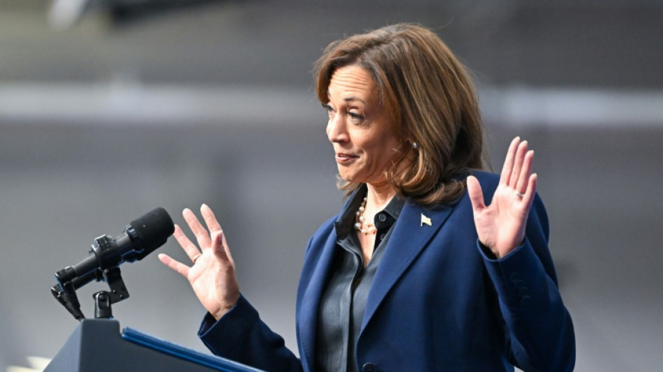 Harris pide el voto a los j&oacute;venes, Trump critica a Zelenski