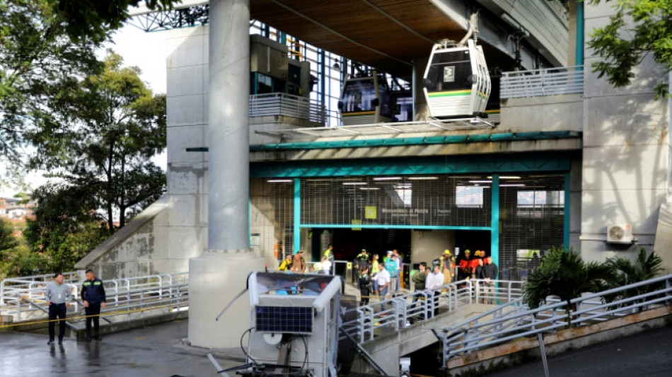 Colombie: chute d'une cabine du t&eacute;l&eacute;ph&eacute;rique de Medellin, un mort et 9 bless&eacute;s