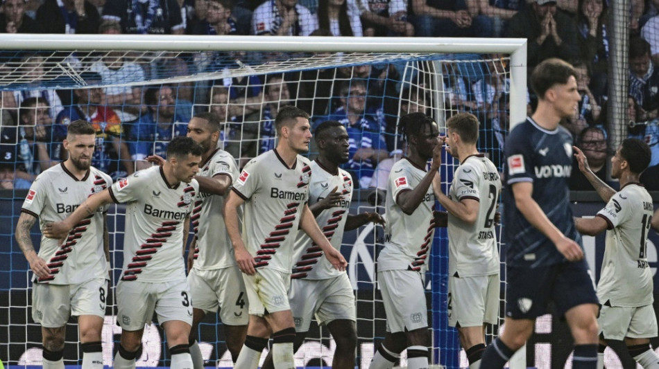 Leverkusen schl&auml;gt Bochum und l&auml;sst den VfL zittern