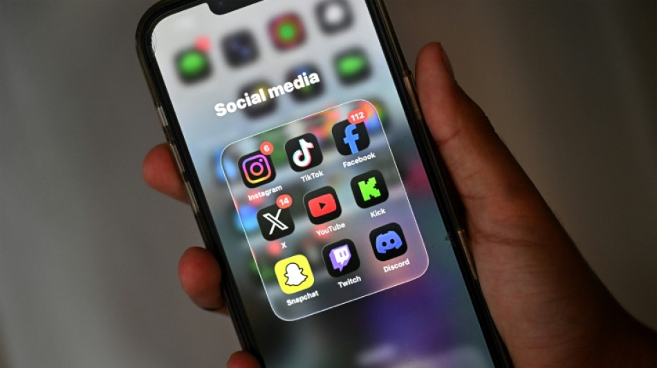 En Australie, les moins de 16 ans bloqu&eacute;s sur les r&eacute;seaux sociaux 