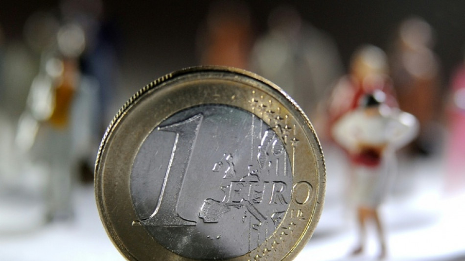 Keine Bewegung: Knapp die H&auml;lfte der Besch&auml;ftigten arbeitet nach Tarifvertrag