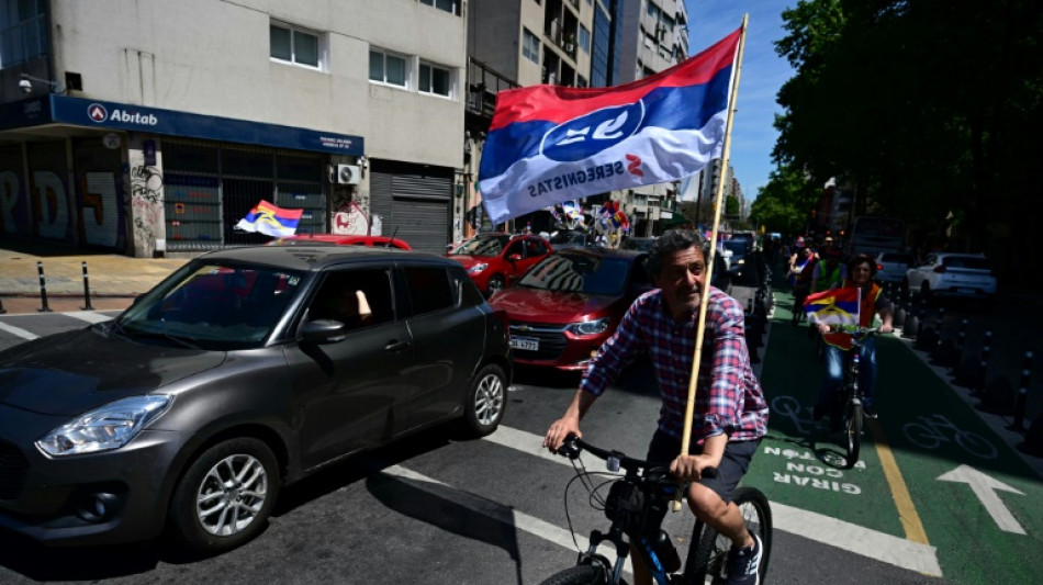 Uruguay celebra elecciones con la izquierda como favorita