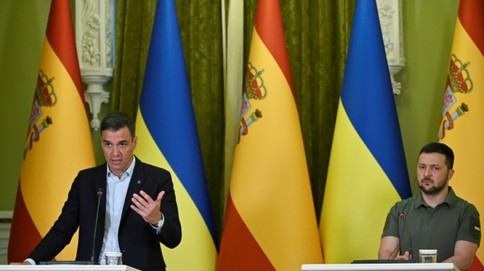 Spaniens Regierungschef S&aacute;nchez bekr&auml;ftigt in Kiew Unterst&uuml;tzung der EU