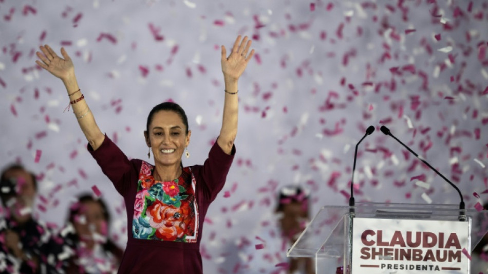 Claudia Sheinbaum asume como la primera presidenta de M&eacute;xico