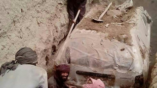 Taliban graben Fluchtauto von Mullah Omar aus