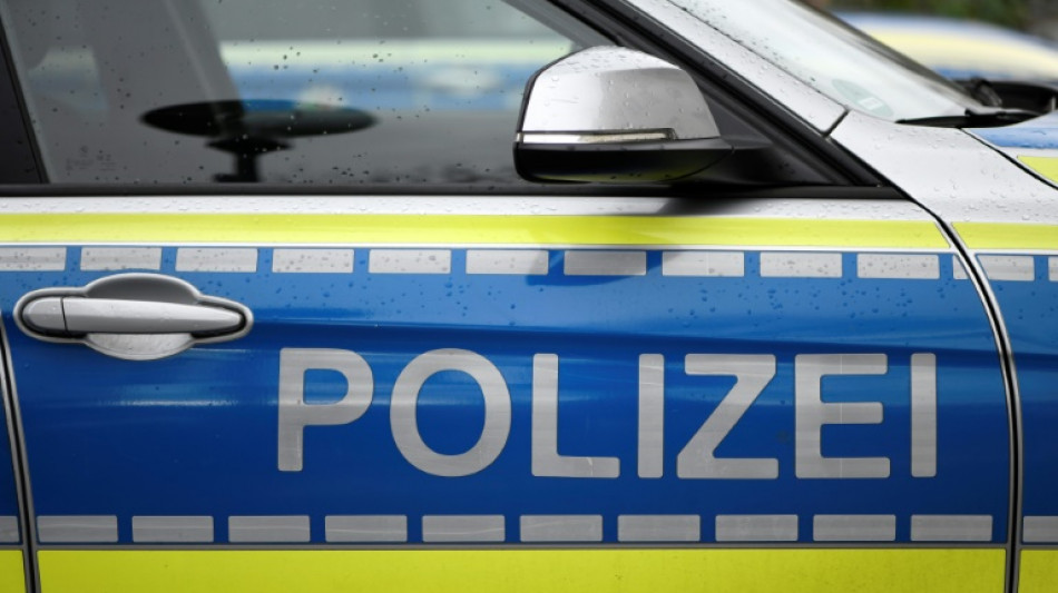 Polizei erschie&szlig;t bewaffneten Mann auf offener Stra&szlig;e in Baden-W&uuml;rttemberg
