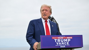 Trump endurece su discurso anti-inmigraci&oacute;n en una campa&ntilde;a de alta tensi&oacute;n