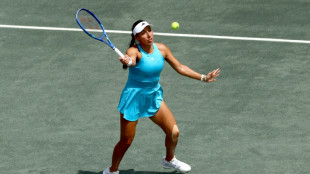 Resilient Pegula reaches WTA Charleston quarters with tiebreak win