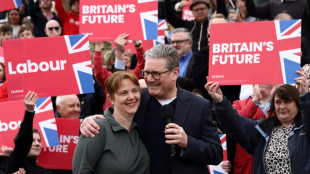 El l&iacute;der laborista brit&aacute;nico lanza su campa&ntilde;a para las legislativas