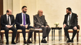 El l&iacute;der de Siria promete que su pa&iacute;s dejar&aacute; de ejercer una "injerencia negativa" en L&iacute;bano