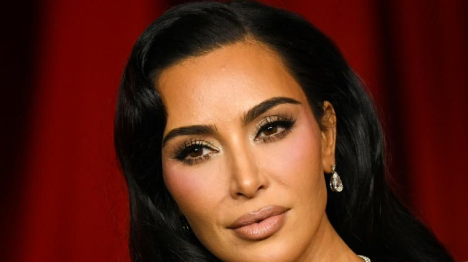 'Tive certeza de que iria morrer', disse Kardashian no julgamento por roubo milionário em Paris