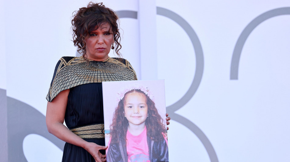 The voice of Hind Rajab riceve al Lido 24 minuti di applausi