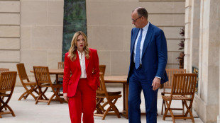 Fonti P. Chigi, ieri notte colloquio Meloni-Merz a margine del vertice