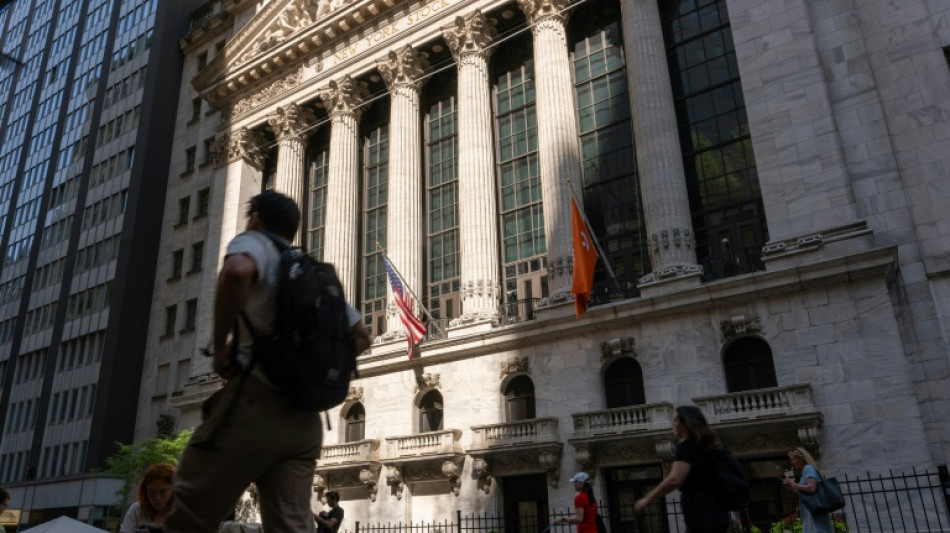 Wall Street en ordre dispers&eacute; mais le Nasdaq promet, &agrave; ce rythme, un nouveau sommet
