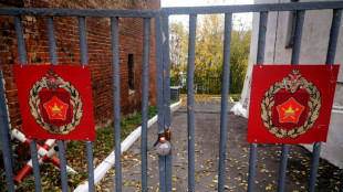 Les premiers pas hésitants de jeunes Russes appelés au service militaire