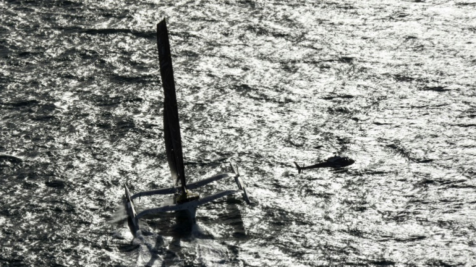 Charles Caudrelier remporte la Route du Rhum en battant le record de l'&eacute;preuve