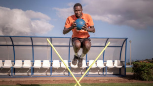 El f&uacute;tbol, refugio de j&oacute;venes inmigrantes llegados a Canarias
