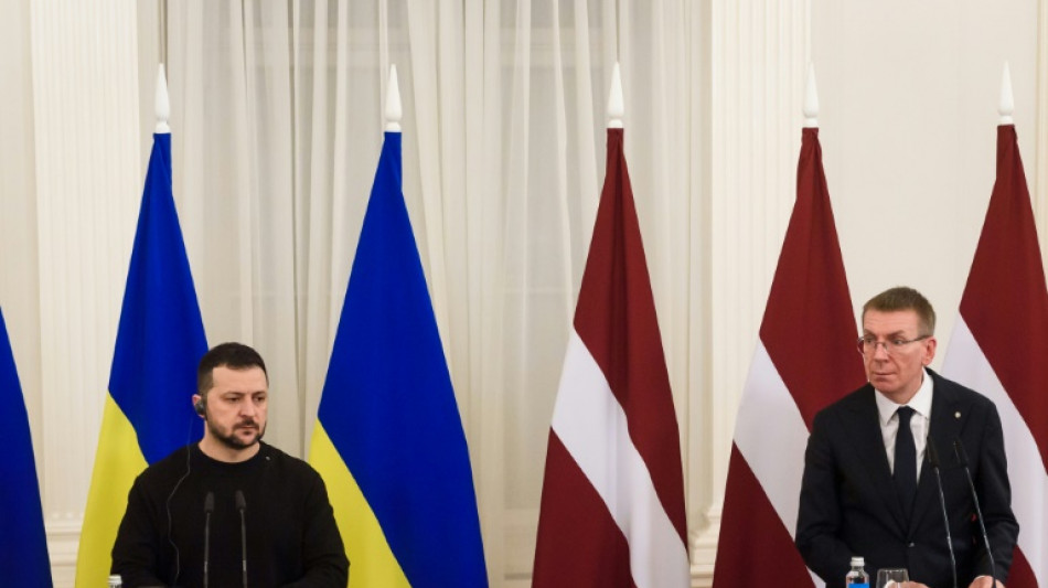 Selenskyj fordert verst&auml;rkte europ&auml;ische Waffenproduktion 