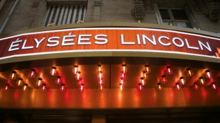 Paris's arthouse cinemas adapt to battle decline 