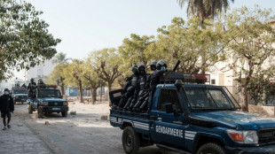 Las autoridades proh&iacute;ben una gran manifestaci&oacute;n en Senegal contra el aplazamiento de las presidenciales