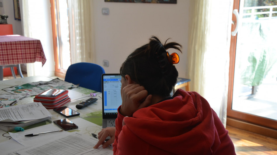 Si fa male in smart working, riconosciuto l'infortunio sul lavoro