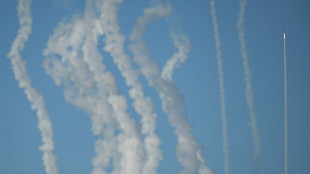 China lan&ccedil;a foguetes no segundo dia de exerc&iacute;cios militares ao redor de Taiwan