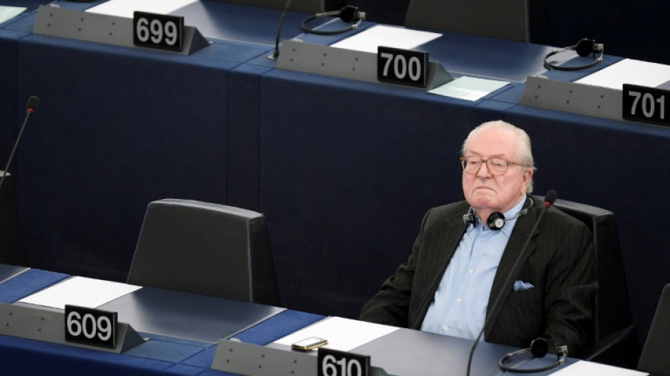 El Parlamento Europeo reclama 300.000 euros a un hist&oacute;rico l&iacute;der ultraderechista franc&eacute;s