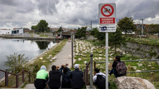 Channel migrants confront tighter French coast patrols