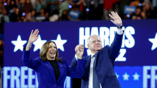 La convenci&oacute;n dem&oacute;crata recibe a Tim Walz, compa&ntilde;ero de f&oacute;rmula de Kamala Harris en EEUU