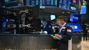 Le dollar et les march&eacute;s boursiers en hausse apr&egrave;s le retour de Trump