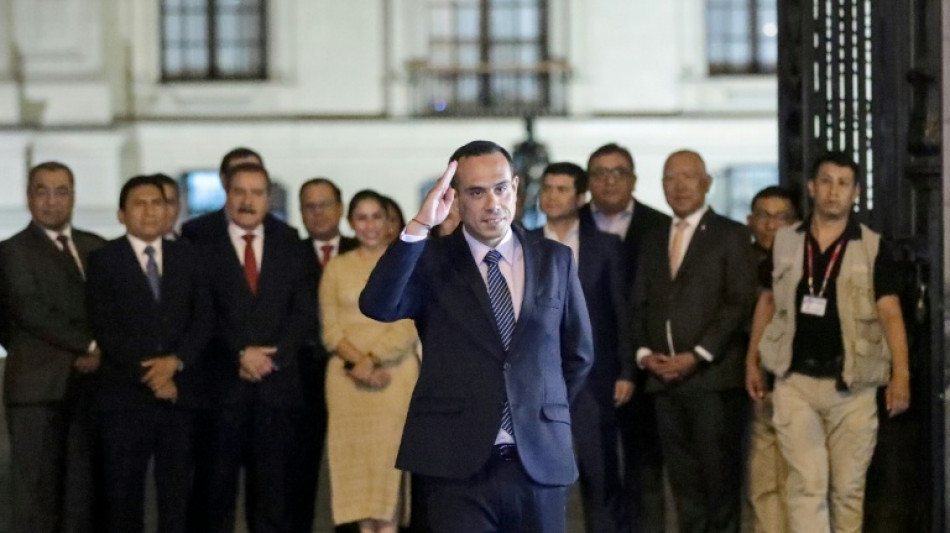 P&eacute;rou: destitution &eacute;clair du pr&eacute;sident par int&eacute;rim Jos&eacute; Jeri