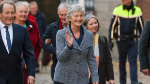 Candidata de esquerda vence eleições presidenciais na Irlanda